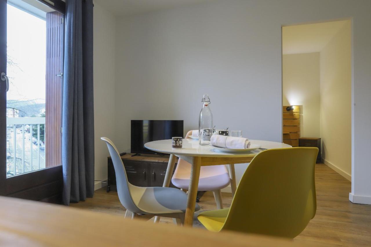 شقة آنسي  في Le Fier, Pied A Terre Annecien المظهر الخارجي الصورة