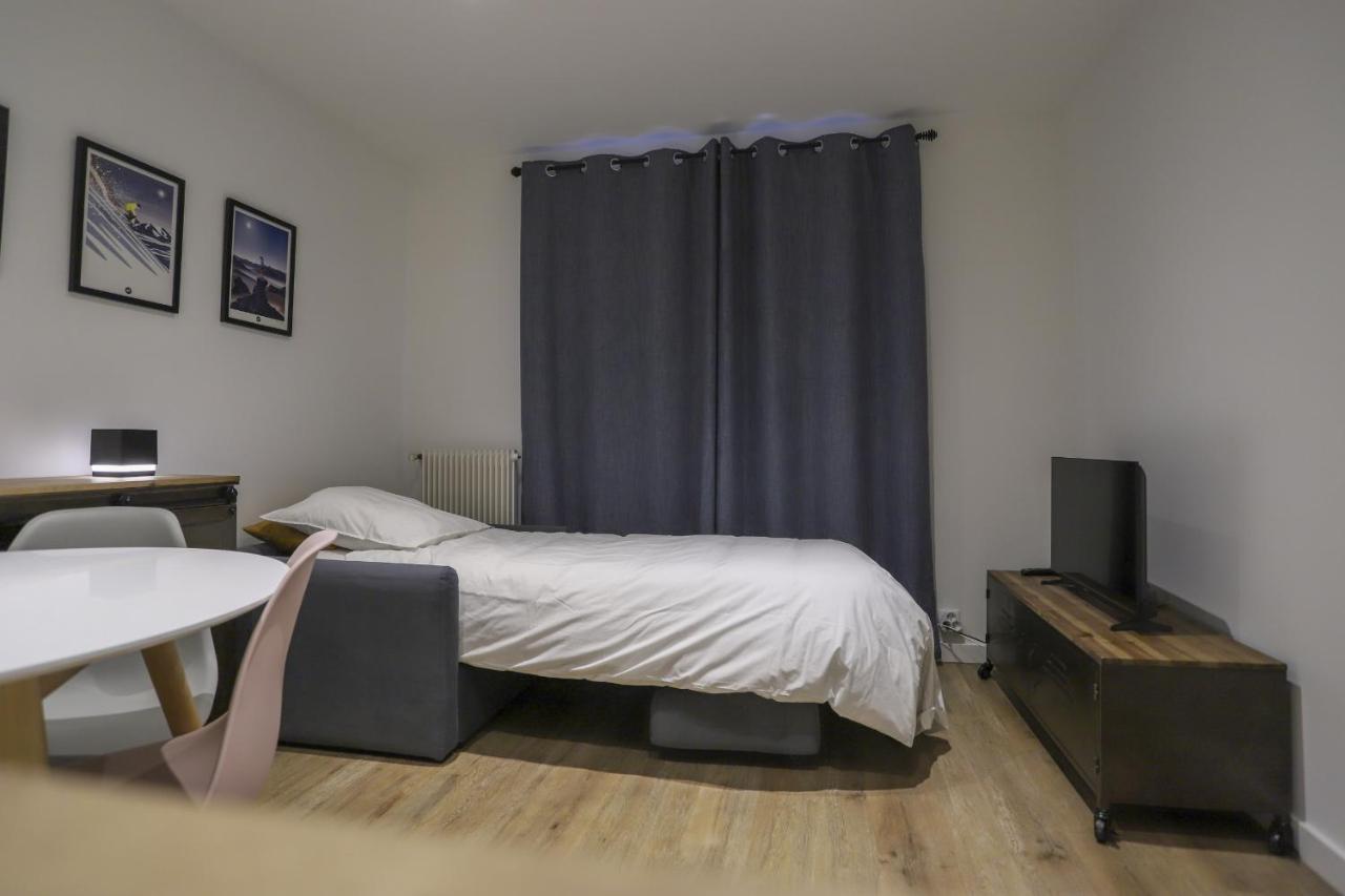 شقة آنسي  في Le Fier, Pied A Terre Annecien المظهر الخارجي الصورة